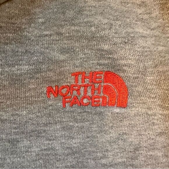 The North Face Women’s Pullover Hoodie Sweatshirt Gray Small Orange Logo - Picture 7 of 7